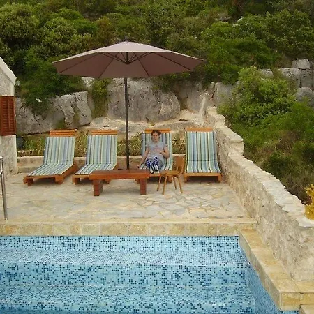 Holiday home Robinson House In Tkon With Sea View Terrace Biograd Na Moru